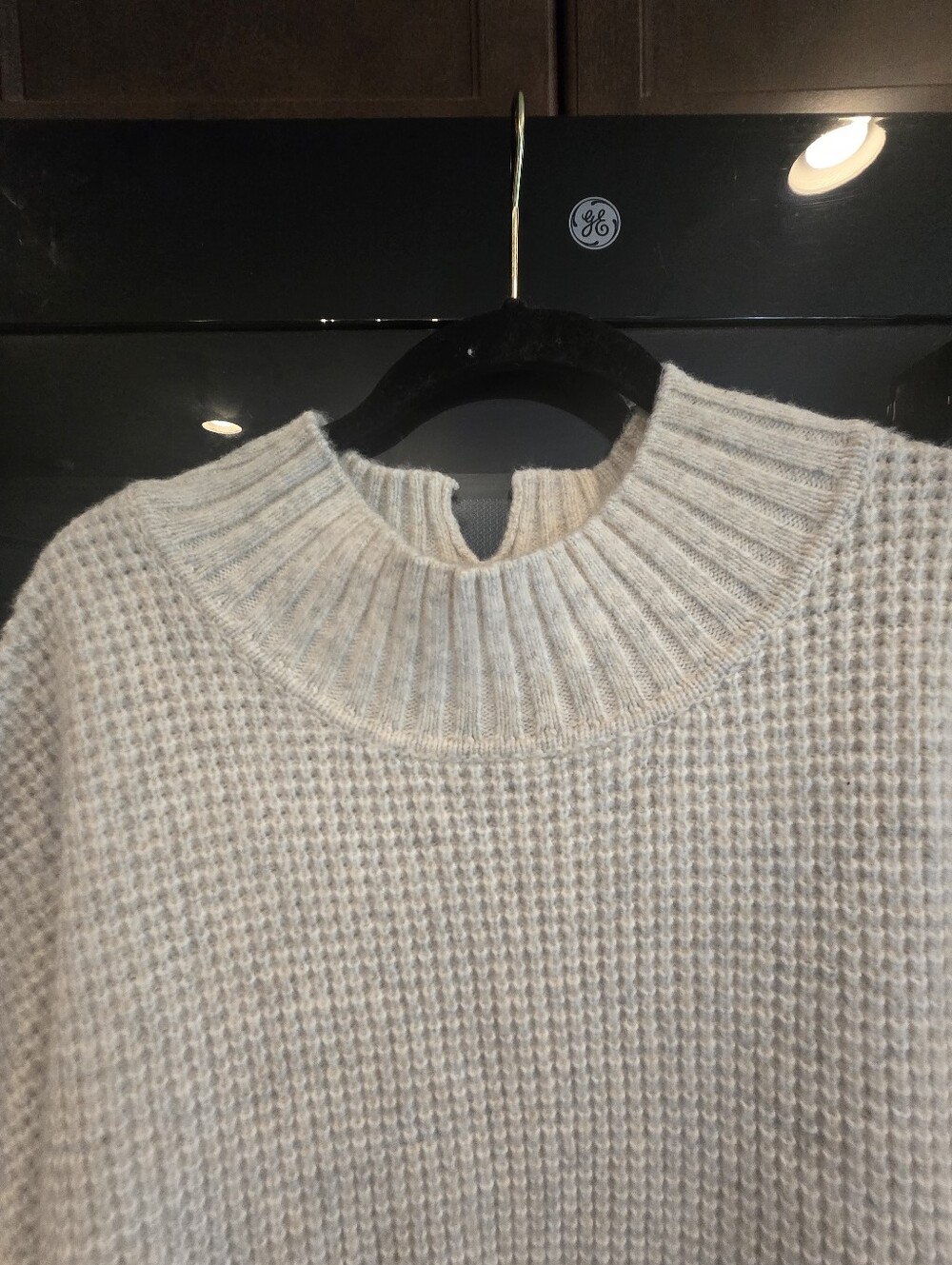 NWT! Cozy Cream Waffle Knit Women's Sweater. Size XL - Picture 2 of 8